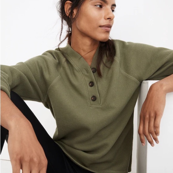 Madewell Tops - Madewell Women’s MWL Textured Waffle V-Neck Henley Sweatshirt in Faded Palm M